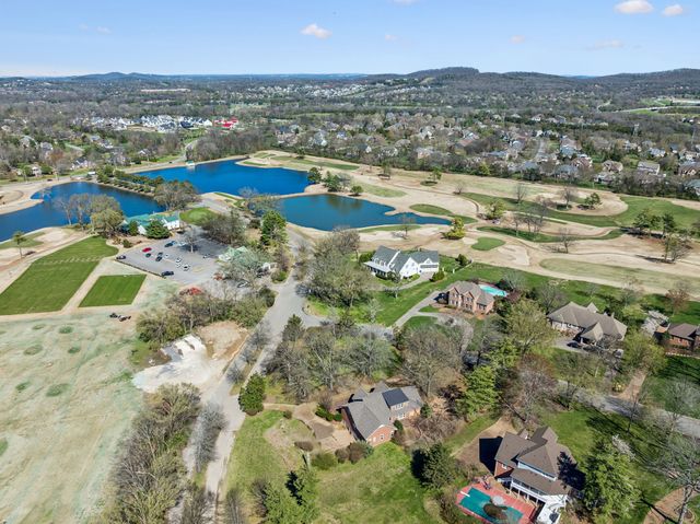 1715 Andrew Crockett Ct, Brentwood, TN 37027