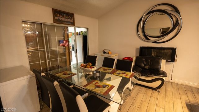 3760 La Junta Drive, Las Vegas, NV 89120