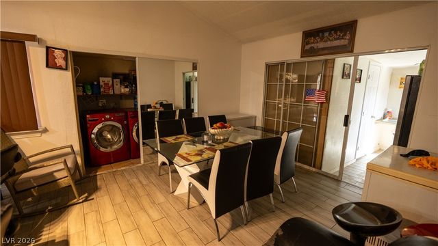 3760 La Junta Drive, Las Vegas, NV 89120