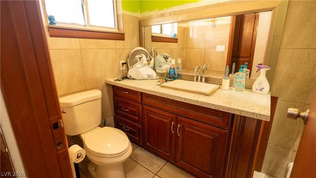 3760 La Junta Drive, Las Vegas, NV 89120