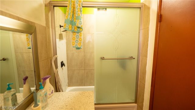 3760 La Junta Drive, Las Vegas, NV 89120