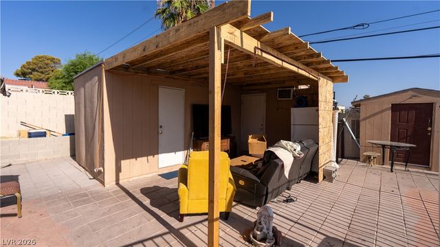 3760 La Junta Drive, Las Vegas, NV 89120