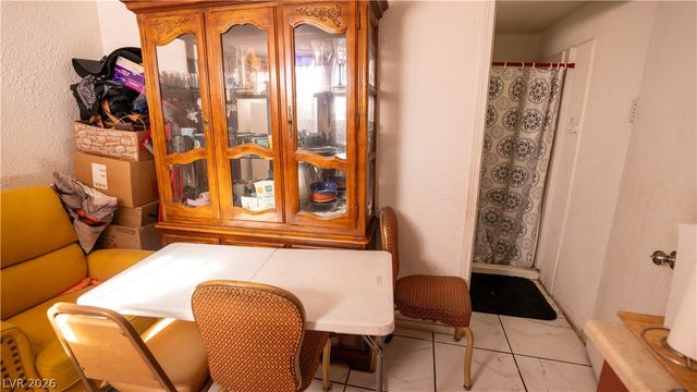 3760 La Junta Drive, Las Vegas, NV 89120