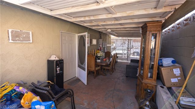 3760 La Junta Drive, Las Vegas, NV 89120