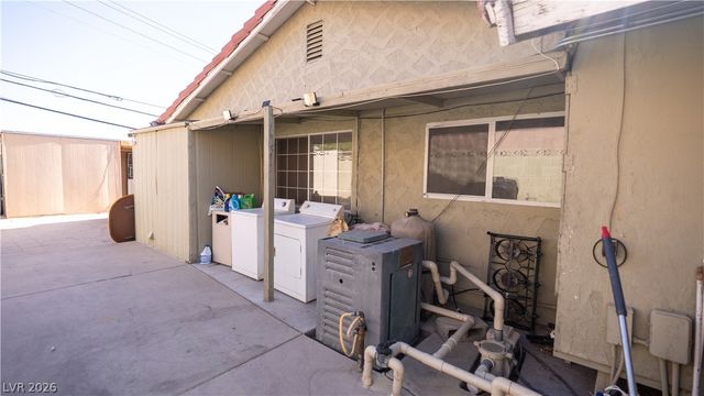 3760 La Junta Drive, Las Vegas, NV 89120