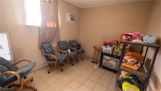 3760 La Junta Drive, Las Vegas, NV 89120