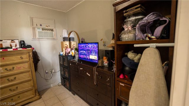 3760 La Junta Drive, Las Vegas, NV 89120