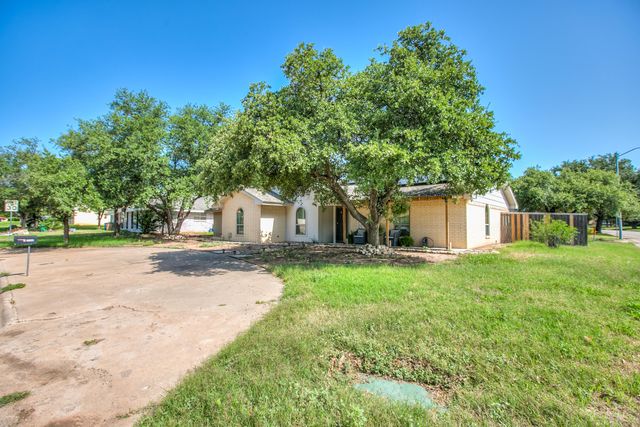 2702 Lindenwood Drive, San Angelo, TX 76904