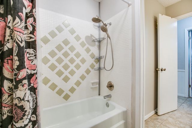 2702 Lindenwood Drive, San Angelo, TX 76904