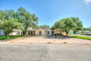 2702 Lindenwood Drive, San Angelo, TX 76904