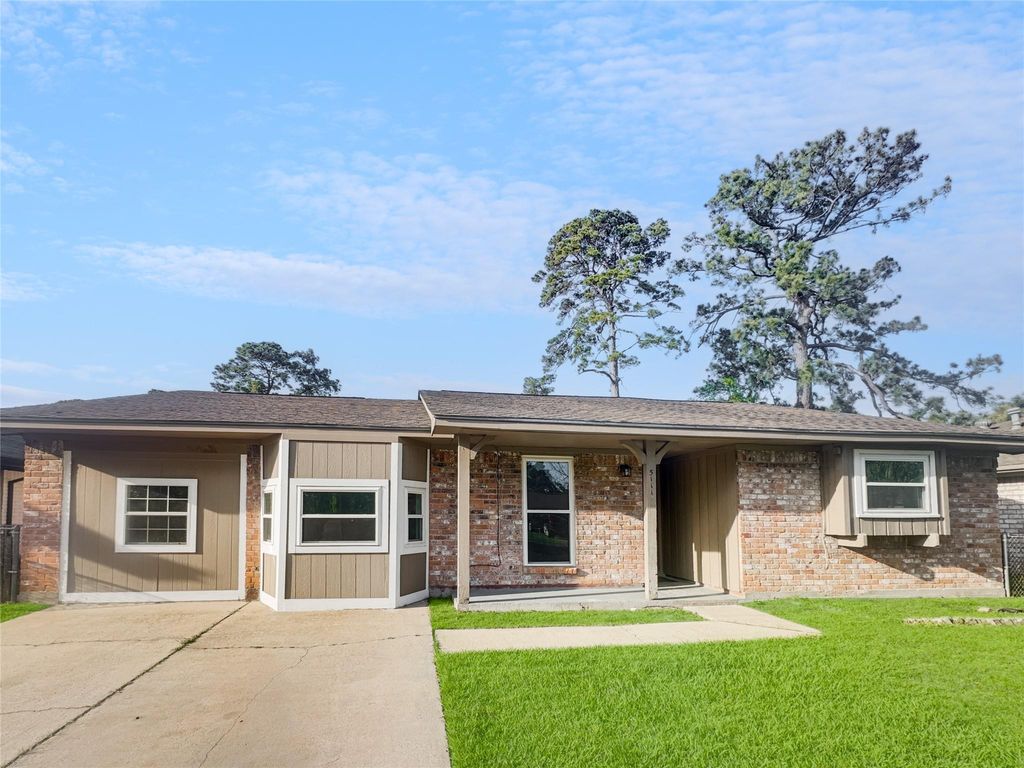 5111 Seymour Drive, Houston, TX 77032
