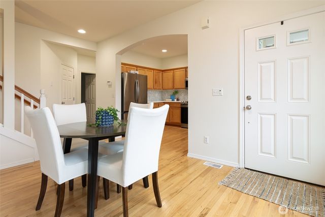 4010 NE 3rd Court, Renton, WA 98056