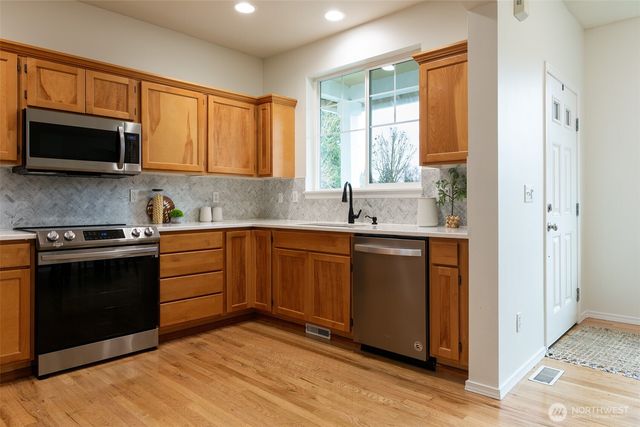 4010 NE 3rd Court, Renton, WA 98056