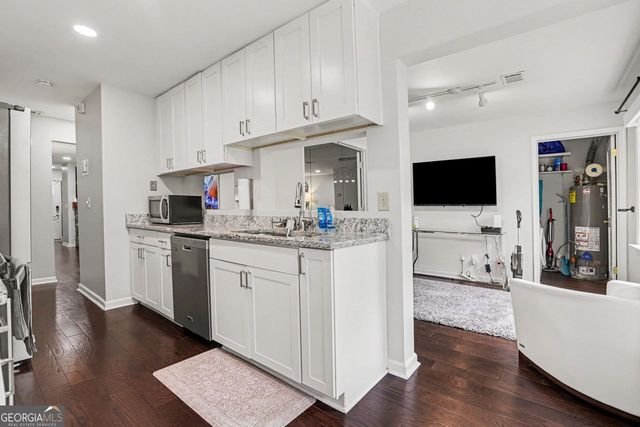 7 Saint Claire Lane NE, Atlanta, GA 30324