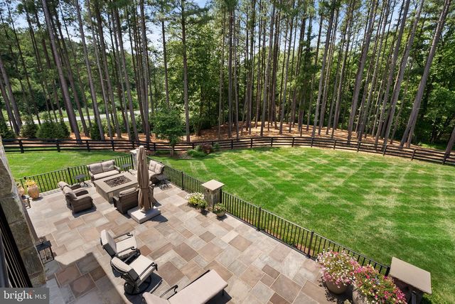 22563 CREIGHTON FARMS DR, Leesburg, VA 20175