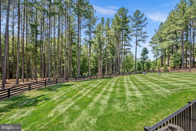 22563 CREIGHTON FARMS DR, Leesburg, VA 20175