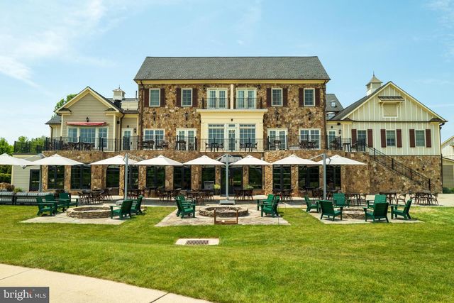 22563 CREIGHTON FARMS DR, Leesburg, VA 20175