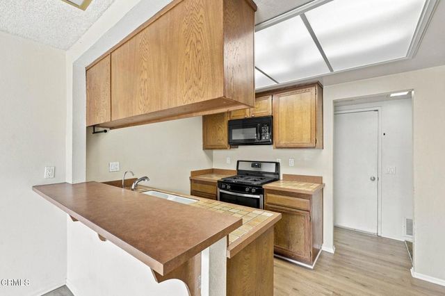 505 Taxco Court, Camarillo, CA 93010