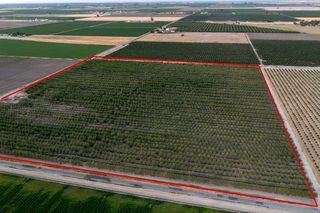 20085 S Hayes Avenue, Riverdale, CA 93656