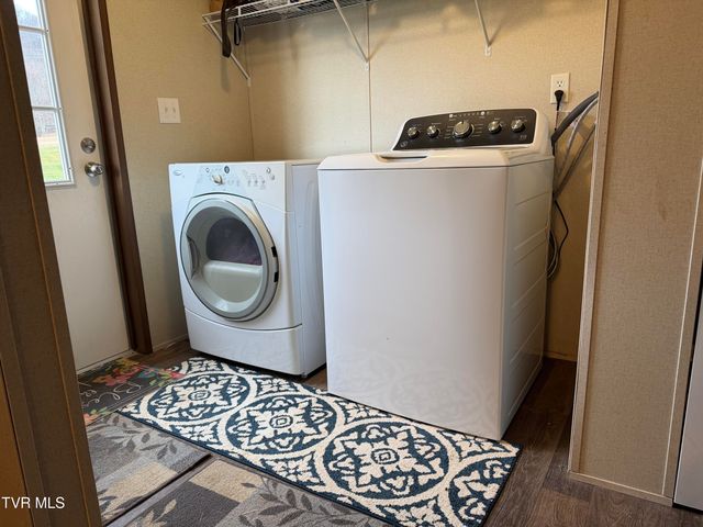 249 Dabeej Drive, Mooresburg, TN 37811