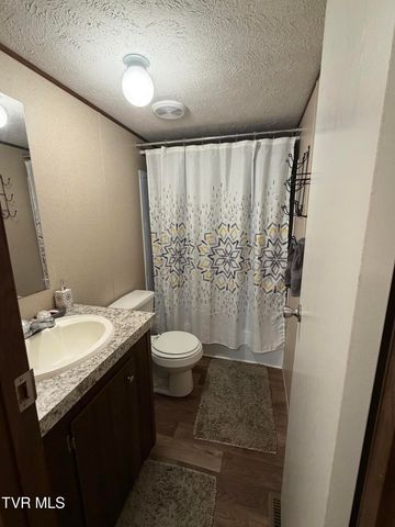 249 Dabeej Drive, Mooresburg, TN 37811