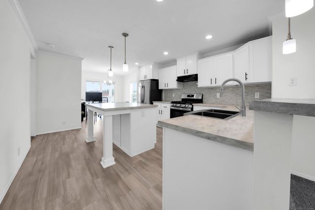 163 Riviera Drive, Lapeer Twp, MI 48446