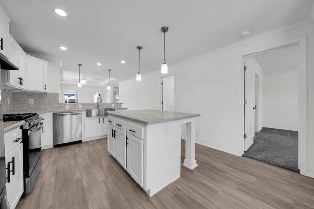 163 Riviera Drive, Lapeer Twp, MI 48446