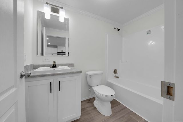 163 Riviera Drive, Lapeer Twp, MI 48446