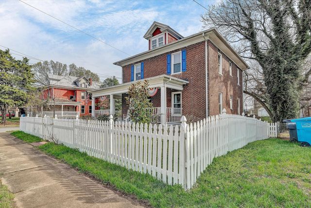 1502 Rorer AVE, Roanoke, VA 24016