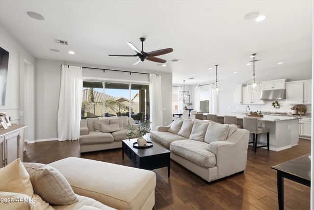 1422 E MILADA Drive, Phoenix, AZ 85042