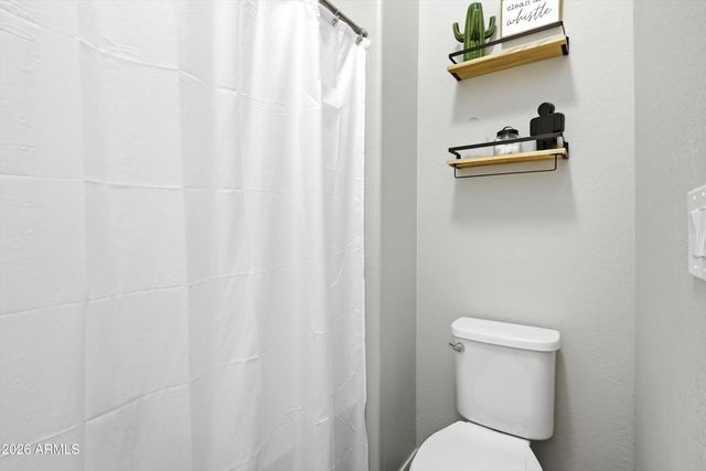 1422 E MILADA Drive, Phoenix, AZ 85042