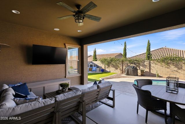 1422 E MILADA Drive, Phoenix, AZ 85042