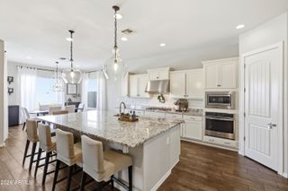 1422 E MILADA Drive, Phoenix, AZ 85042