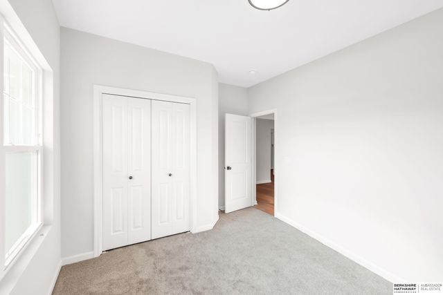 10410 S 109th Street, Papillion, NE 68046
