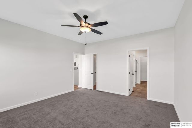 10410 S 109th Street, Papillion, NE 68046