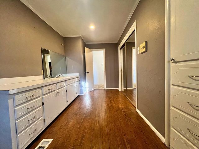 1828 W Federal Street, Shawnee, OK 74804