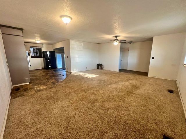 1828 W Federal Street, Shawnee, OK 74804