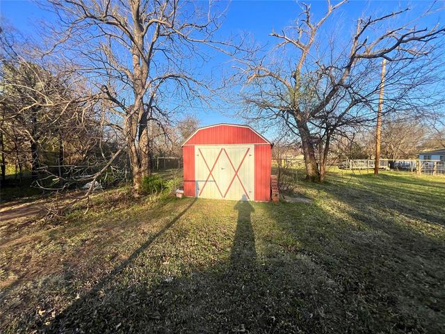 1828 W Federal Street, Shawnee, OK 74804