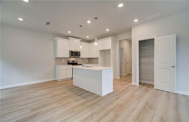1 Camellia Drive, Fairburn, GA 30213