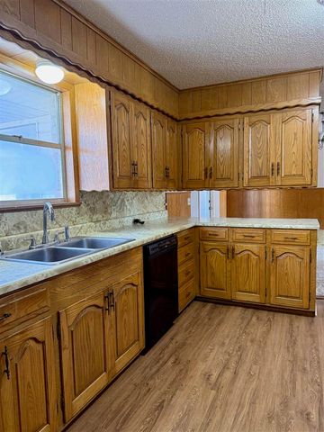 278590 E 1730 Rd, Duncan, OK 73533