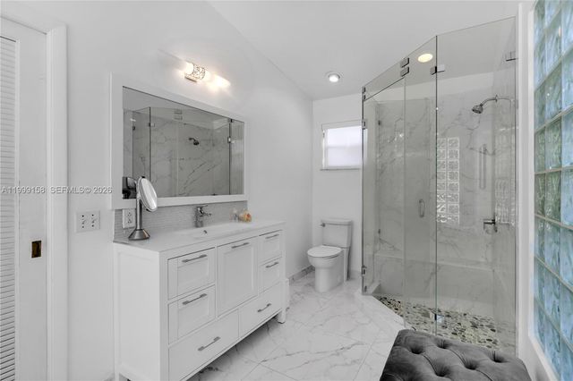 4072 Park Ave, Miami, FL 33133