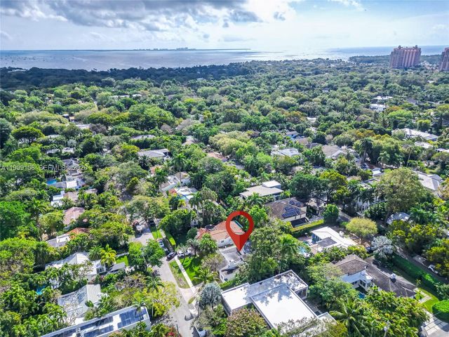 4072 Park Ave, Miami, FL 33133