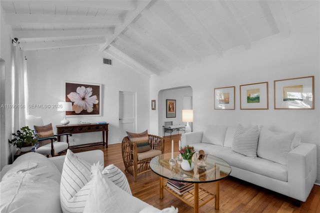 4072 Park Ave, Miami, FL 33133