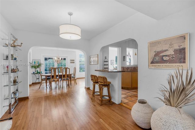 4072 Park Ave, Miami, FL 33133