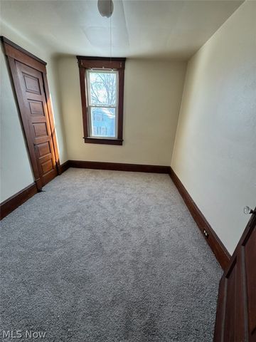 3802 E 55th Street, Cleveland, OH 44105