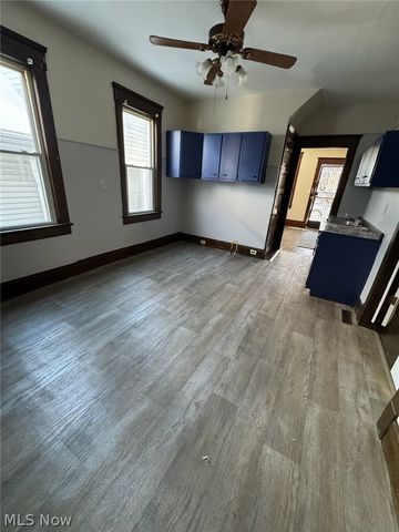 3802 E 55th Street, Cleveland, OH 44105