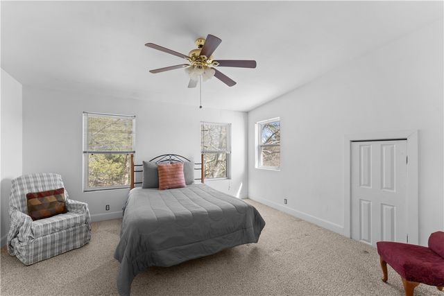 11021 Lathams Landing Road, Garfield, AR 72732