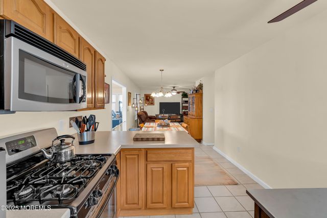 553 Morningside Avenue, Union Beach, NJ 07735