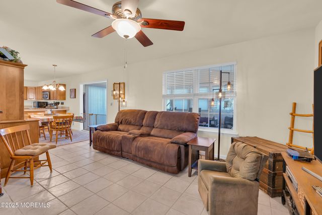 553 Morningside Avenue, Union Beach, NJ 07735