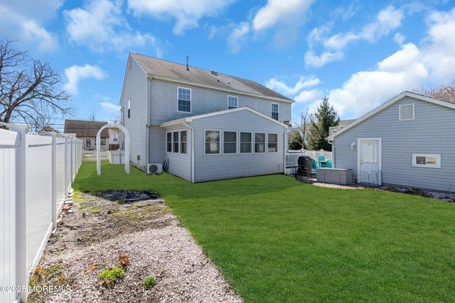 553 Morningside Avenue, Union Beach, NJ 07735